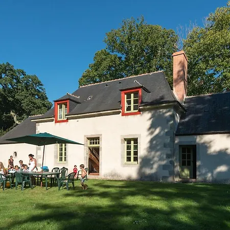 Holiday park Domaine De L'orangerie De Lanniron 5*